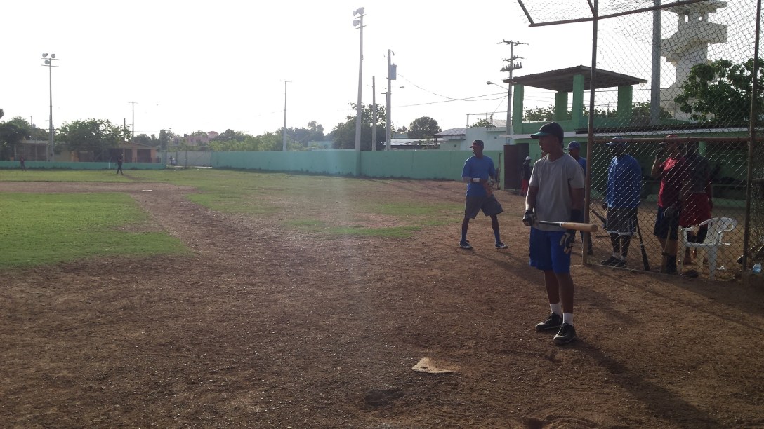 Batting practice with scout's scrutiny in San Pedro de Macoris